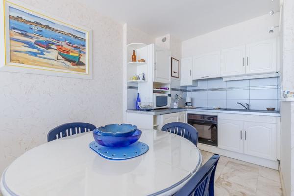 Appartement Les Sables d'Olonne Remblai 1 pièce 32.44 m² balcon face mer