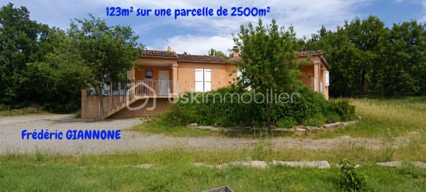 SAUVE (Gard) - VUE PANORAMIQUE - MAISON DE 124 m² - PISCINE AU SEL - POOL HOUSE DE 61 m² - TERRAIN D'ENVIRON 2800 m² - CAVE IMMENSE

EMPLACEMENT PRIVILÉGIÉ ! 

Sauve, village médiéval situé à 50 min de la Mer, 40 min de Nîmes dans le département du Gard en région Occitanie.

Située dans un environnement privilégié, au cœur d'un cadre naturel recherché avec vue sur les contreforts des Cévennes, cette charmante maison en R+1 construite en 2004 développe une surface habitable de 124 m², une annexe de 61 m² accolée à la piscine implantée sur une vaste parcelle d'environ 2936 m².
La maison se compose d'un espace de vie convivial et lumineux d'environ 55 m² qui se prolonge vers une agréable terrasse, d'une cuisine fonctionnelle toute équipée communiquant avec un 2eme terrasse offrant un espace accueillant supplémentaire.
L'ensemble nuit dispose de 3 belles chambres, d'une vaste salle de bains avec douche italienne et un toilette séparé.

Côté équipements, la maison est dotée de tout le confort moderne : fibre optique, vide sanitaire, buanderie / cellier, double vitrage, moustiquaires,  assainissement collectif, et chauffage individuel avec climatisation réversible par le sol pour un confort optimal en toute saison. 

À quelques minutes des commerces, des écoles et des transports en commun, cette maison offre un cadre de vie idéal pour les familles en quête de sérénité et de confort.

Pour plus d'informations ou pour organiser une visite, n'hésitez pas à me contacter.