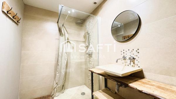 Maison 7 pièces 193 m² environ sur terrain de 550 m² environ