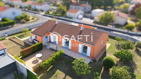Maison plain pied 3 chambres, jardin, carport