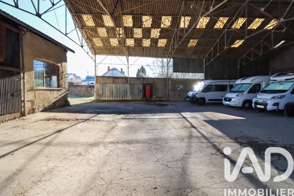 Immeuble à vendre 1 238 m² Ussel