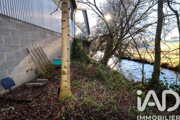 Immeuble à vendre 1 238 m² Ussel