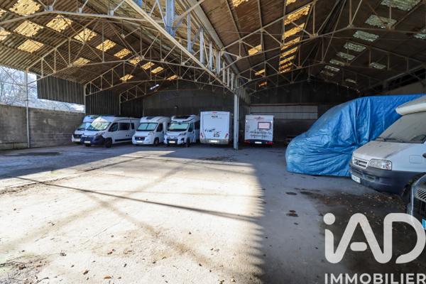 Immeuble à vendre 1 238 m² Ussel