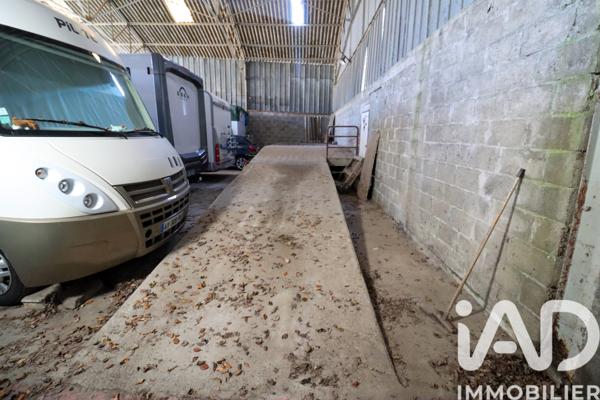 Immeuble à vendre 1 238 m² Ussel