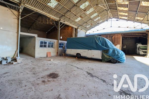 Immeuble à vendre 1 238 m² Ussel