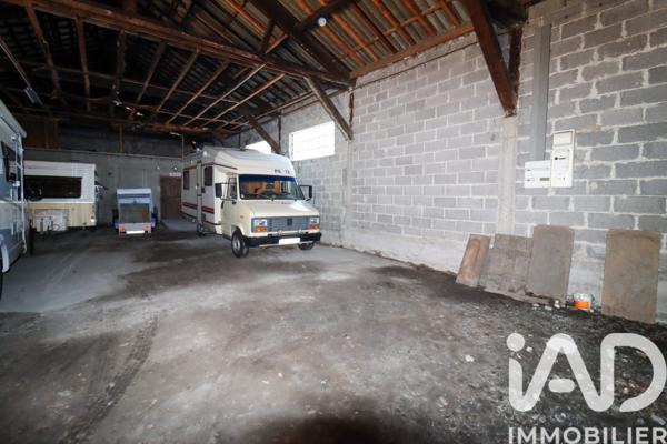 Immeuble à vendre 1 238 m² Ussel