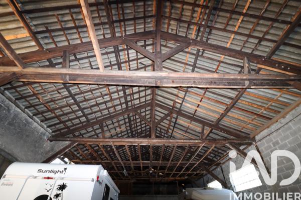 Immeuble à vendre 1 238 m² Ussel