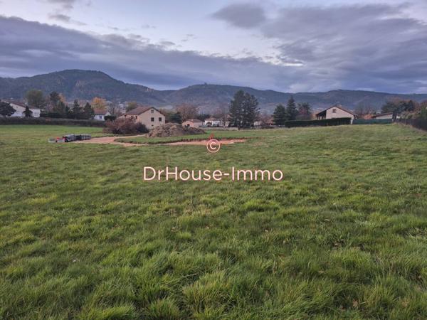 Terrain à vendre de 854 m²