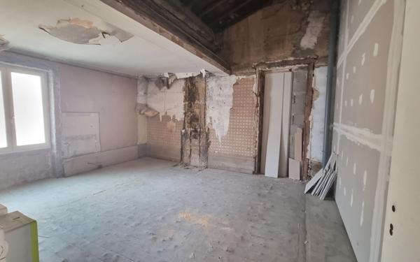 Appartement à vendre    2 pièces • 22 m2 Collonges-au-Mont-d'Or