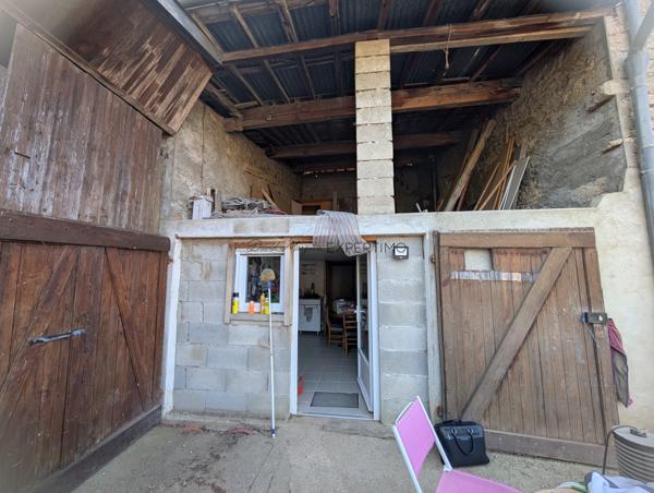 Ceyzériat (01250) Maison de village en pierre – Fort potentiel – Les Soudanières