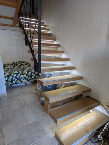 Ceyzériat (01250) Maison de village en pierre – Fort potentiel – Les Soudanières