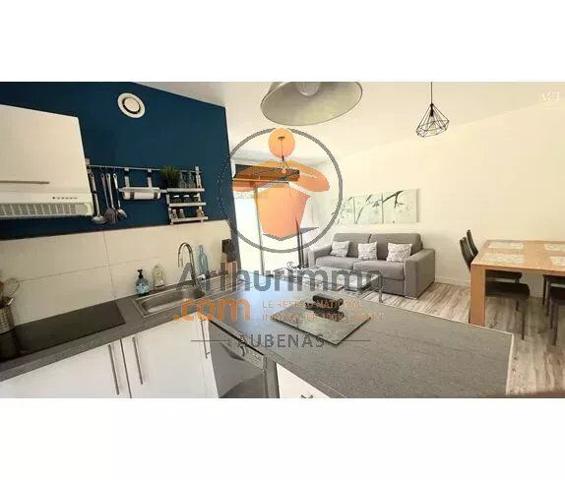 Vente                                                      Propriété
                        
                     5 pièces                      188 m2                     à Salavas