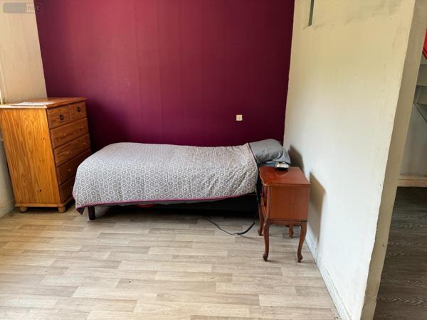 Maison à vendre à Carhaix-Plouguer dans le Finistère (29270), ref : 1018103