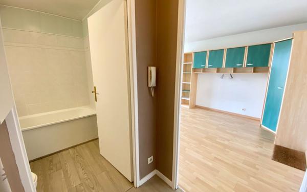 Appartement à vendre    1 pièce • 25,85 m2 Lieusaint