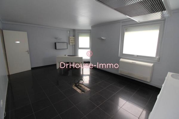 Bureau à louer 5 pièces de 70 m²