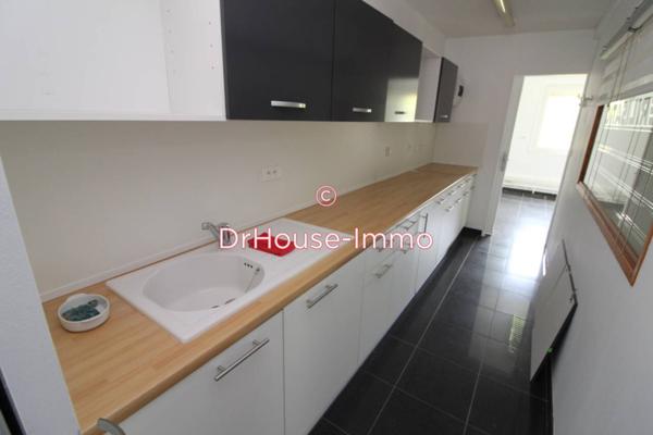 Bureau à louer 5 pièces de 70 m²