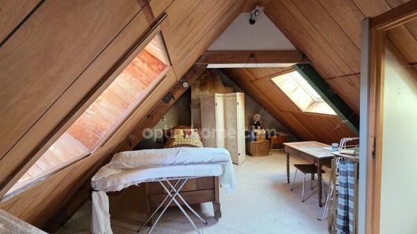 JOLIE PETITE MAISON EN PIERRE DANS L'UN DES PLUS BEAUX COIN DU PLATEAU DE MILLEVACHES