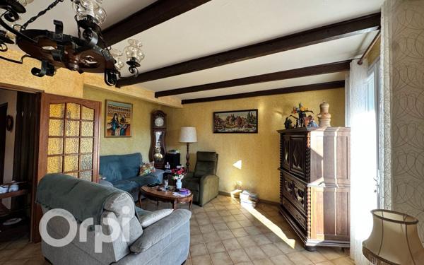 Maison à vendre    5 pièces •  Saint-Martin-de-Crau