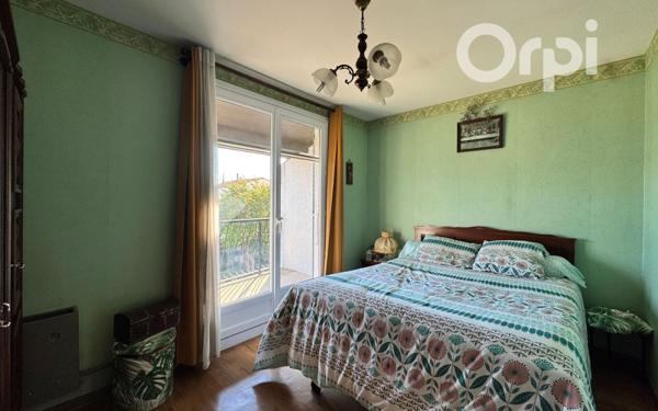 Maison à vendre    5 pièces •  Saint-Martin-de-Crau