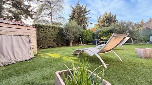 RARE secteur très recherché avec jardinet de 100m2 !