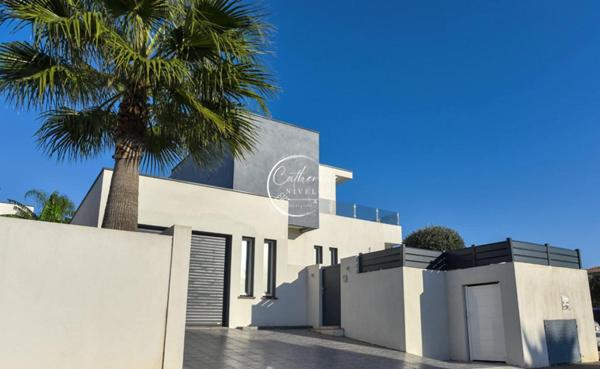 Villa  7 pièce(s) 200 m2