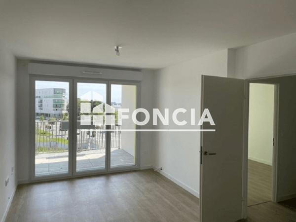 Location Appartement 2 pièces 39.25 m² - 10 PLACE DE LA FRATERNITE Angers 49000