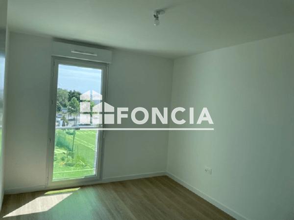 Location Appartement 2 pièces 39.25 m² - 10 PLACE DE LA FRATERNITE Angers 49000