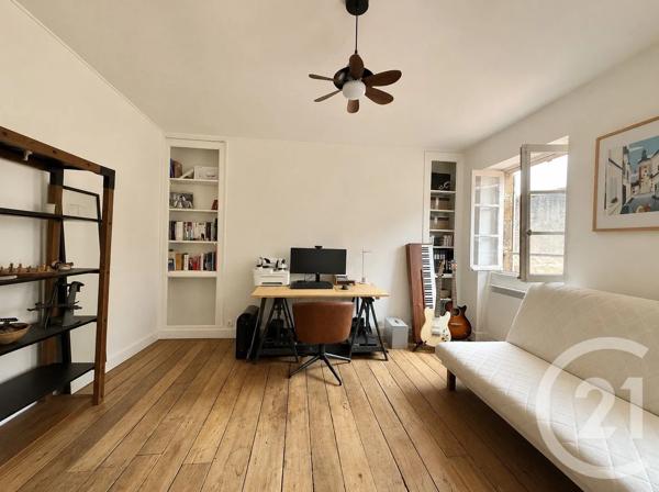 Maison à vendre  8 pièces - 191,90 m 2   MOULINS  - 03