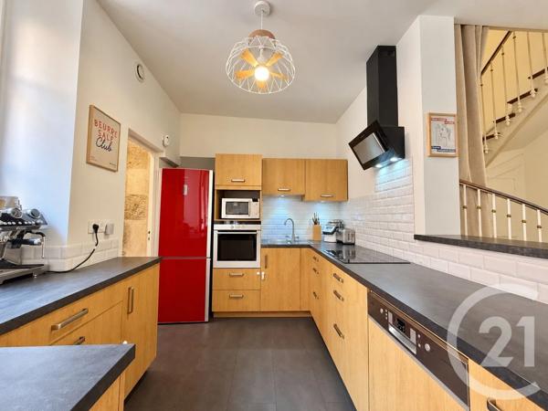 Maison à vendre  8 pièces - 191,90 m 2   MOULINS  - 03