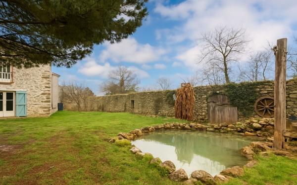 Maison à vendre    9 pièces • 225,35 m2 Morigny-Champigny