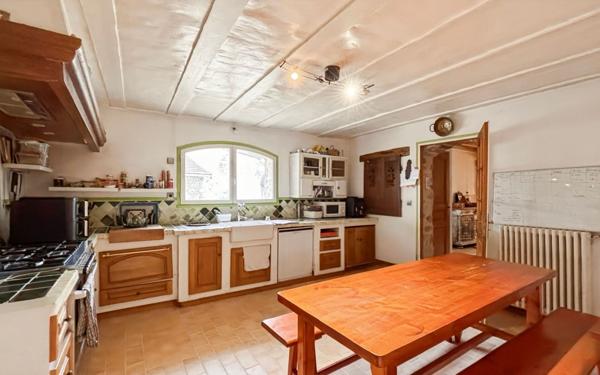 Maison à vendre    9 pièces • 225,35 m2 Morigny-Champigny