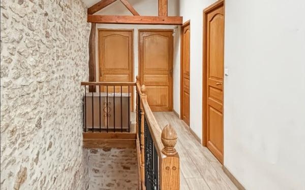 Maison à vendre    9 pièces • 225,35 m2 Morigny-Champigny