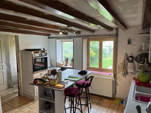 Vente / Maison de village à Romilly-sur-Seine (10100)