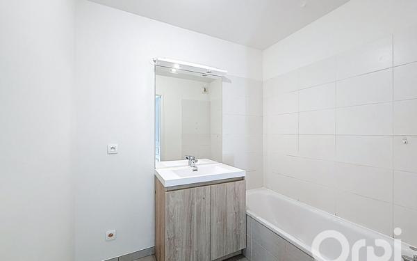 Appartement à vendre    3 pièces • 66,97 m2 Vétraz-Monthoux