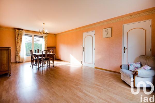 Maison traditionnelle 4 pièces de 95 m² à Amiens (80080)