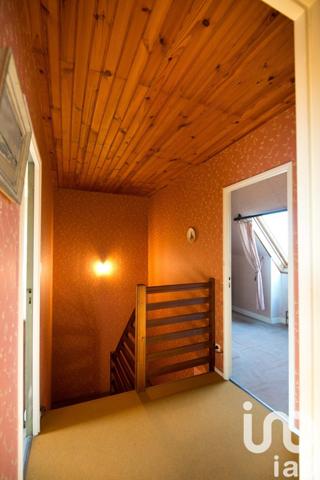 Maison traditionnelle 4 pièces de 95 m² à Amiens (80080)