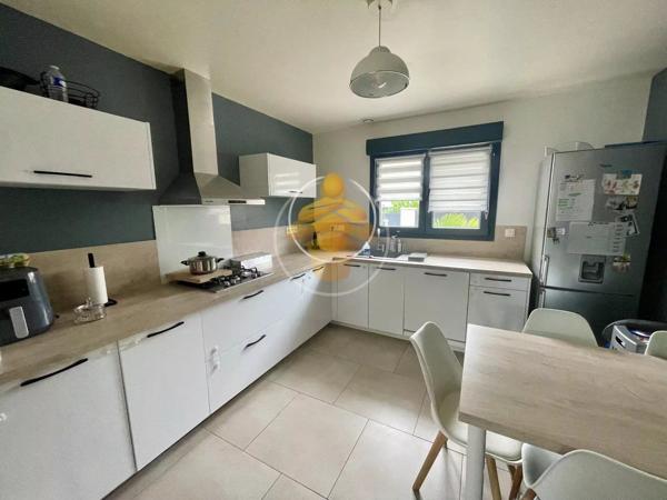Vente                                                      Maison
                        
                     5 pièces                      110 m2                     à Tergnier