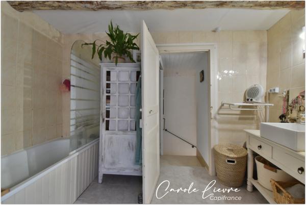 Maison 3 pièces lumineuse avec grand garage de 48 m²