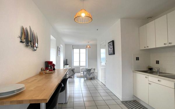 Immeuble à vendre    13 pièces •  Douarnenez