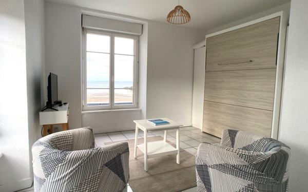 Immeuble à vendre    13 pièces •  Douarnenez