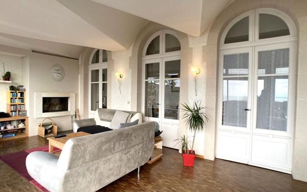 Immeuble à vendre    13 pièces •  Douarnenez