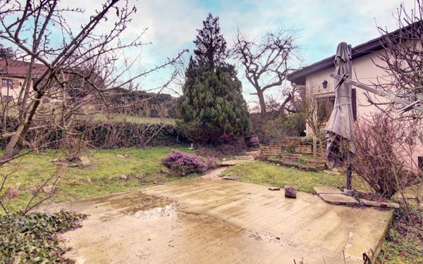 Maison à vendre    3 pièces • 88,48 m2 Saint-Martin-la-Plaine