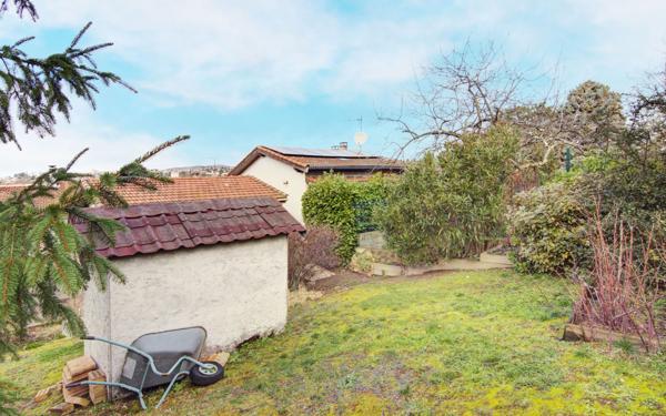 Maison à vendre    3 pièces • 88,48 m2 Saint-Martin-la-Plaine