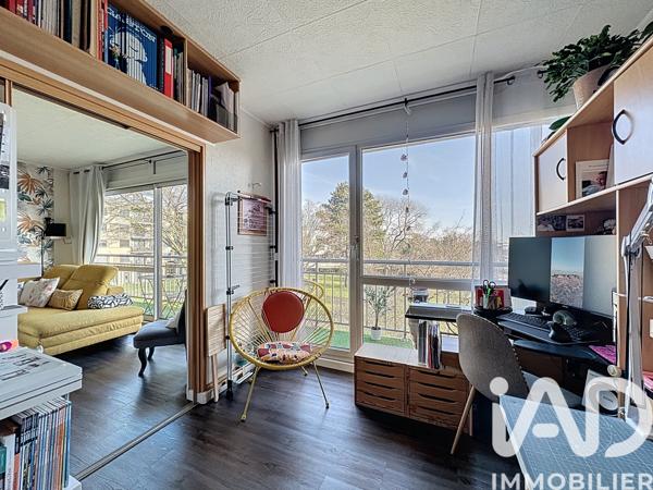 Appartement à vendre 4 pièces 76 m² Vélizy-Villacoublay