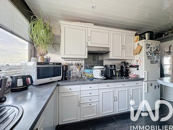 Appartement à vendre 4 pièces 76 m² Vélizy-Villacoublay