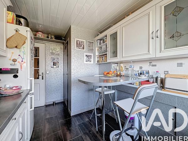 Appartement à vendre 4 pièces 76 m² Vélizy-Villacoublay
