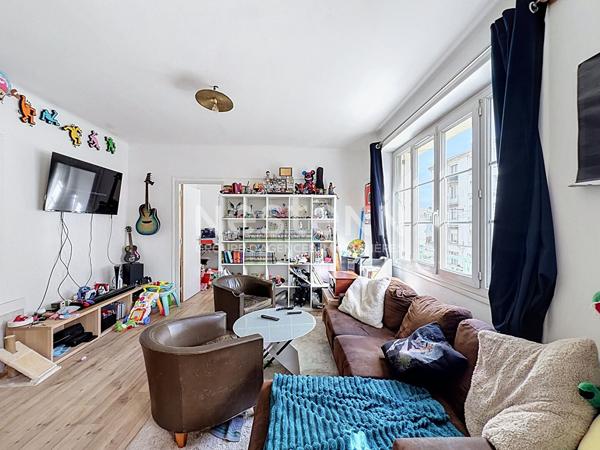 A vendre charmant T3 au coeur de la Rive Droite, à deux pas de la rue de Siam