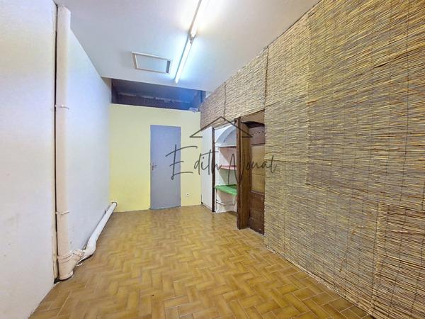 Millau (12100) LOCAL COMMERCIAL HYPER CENTRE - VENDU LIBRE DE TOUTE OCCUPATION