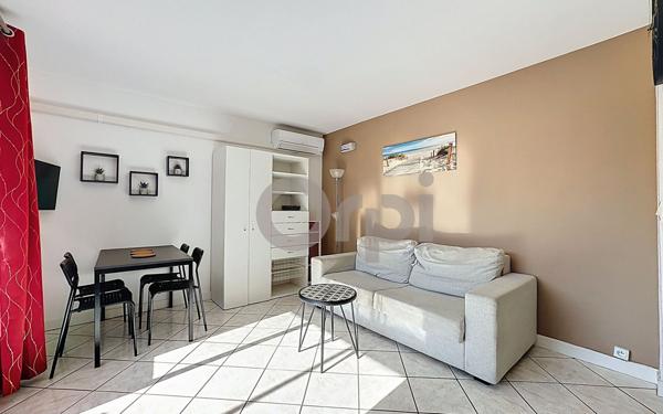 Appartement à vendre    2 pièces • 28,06 m2 Fréjus