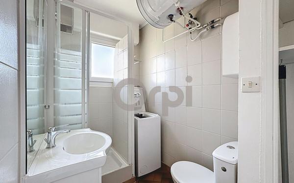 Appartement à vendre    2 pièces • 28,06 m2 Fréjus